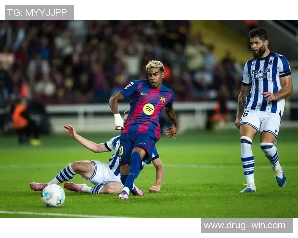 足球明星过人技巧深度解析视频带你领略精彩瞬间与战术思维