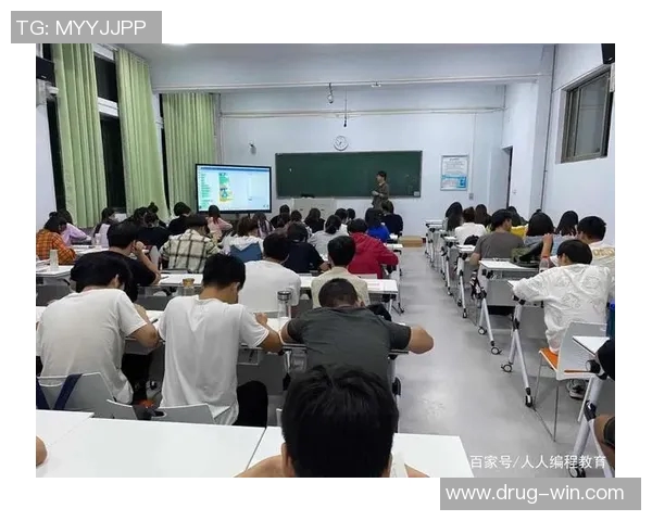 挂钩学生课桌与篮球明星的梦想之旅激发青少年运动热情与团队精神 挂钩学生课桌与篮球明星的梦想之旅激发青少年运动热情与团队精神